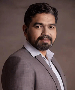 Dr. Selvin Prabhakar